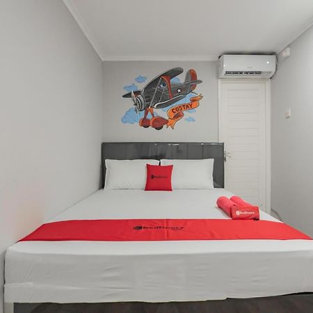 Reddoorz Plus Near Lembang Park & Zoo Dış mekan fotoğraf