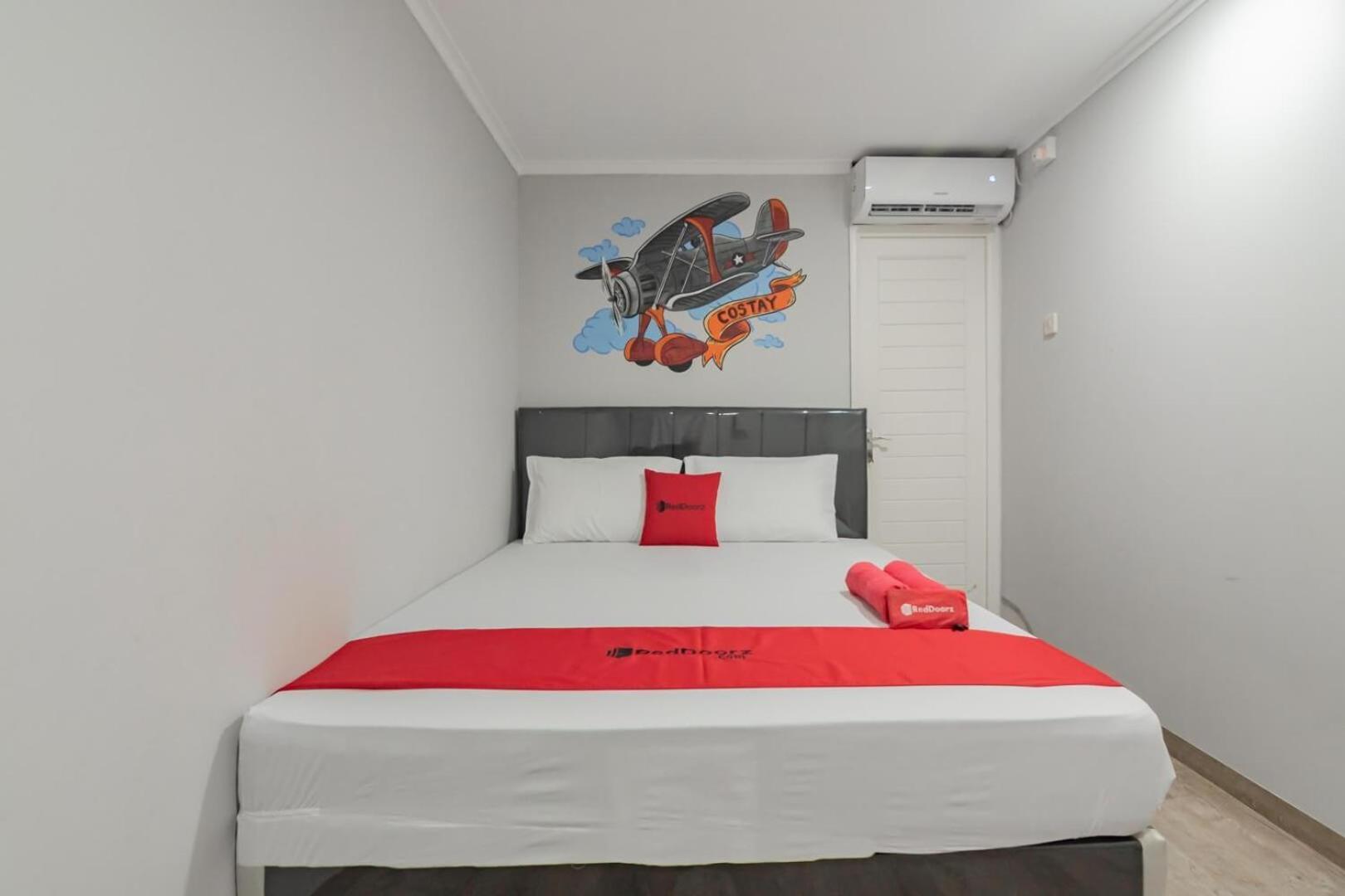 Reddoorz Plus Near Lembang Park & Zoo Dış mekan fotoğraf