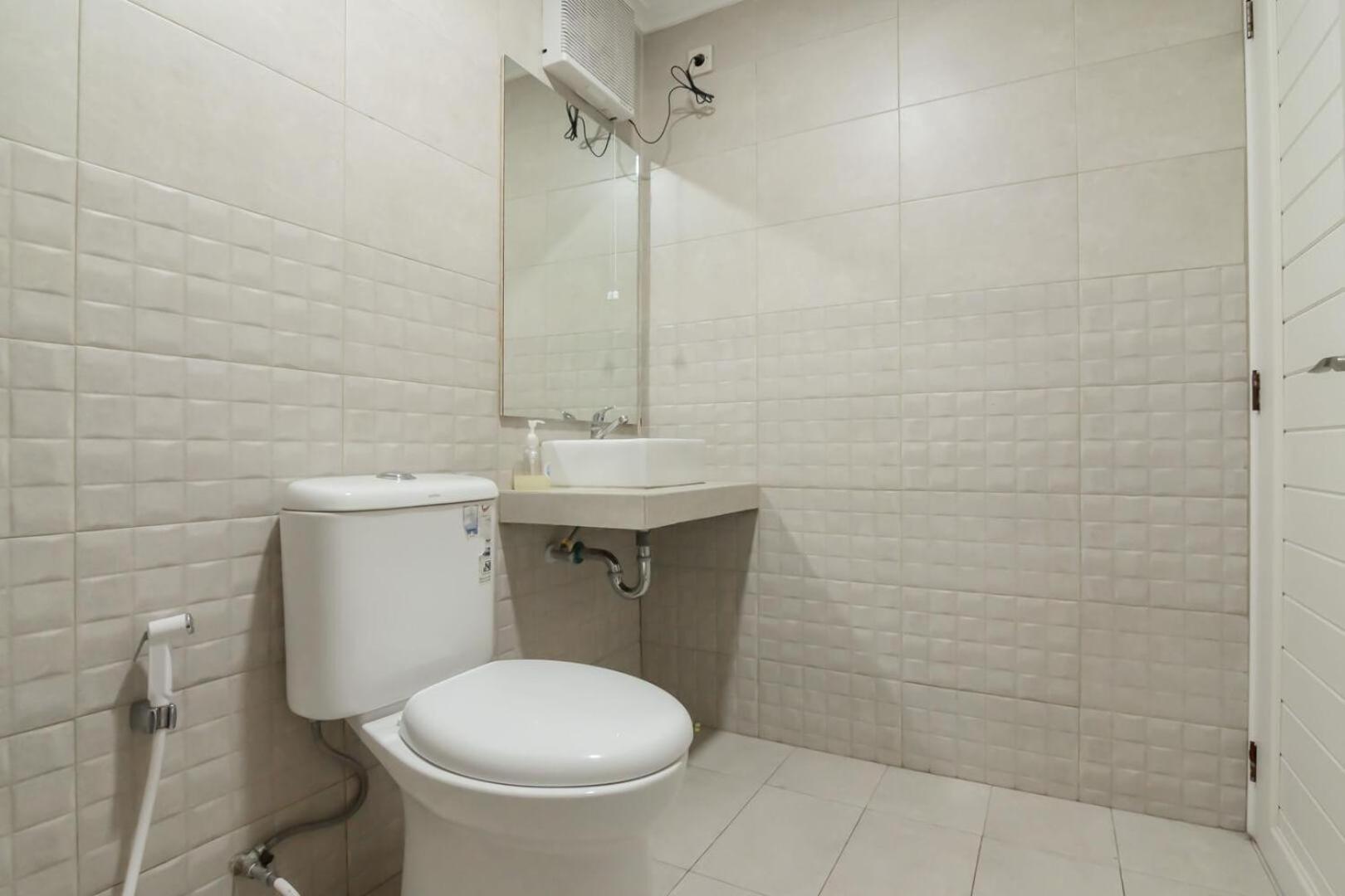Reddoorz Plus Near Lembang Park & Zoo Dış mekan fotoğraf