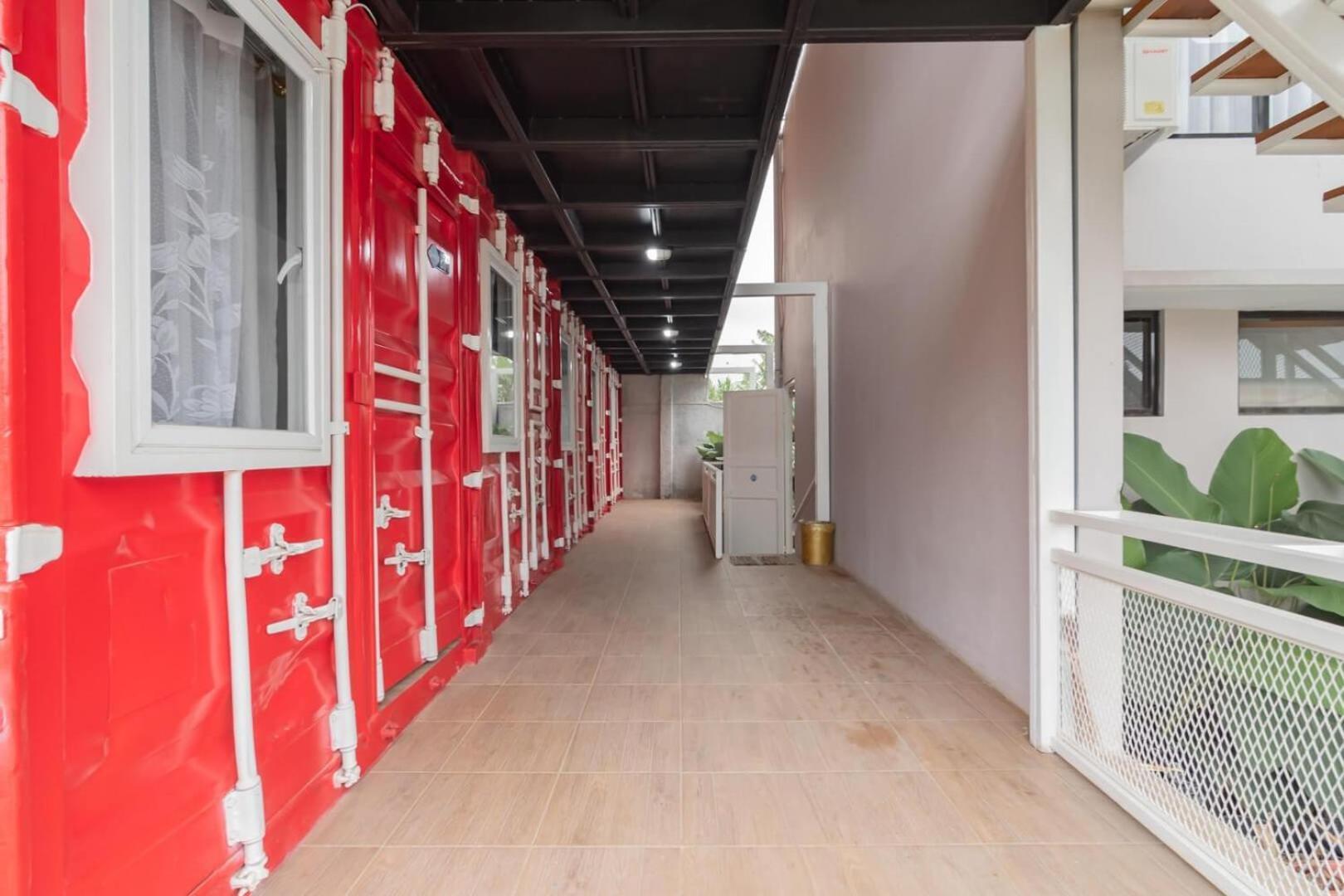 Reddoorz Plus Near Lembang Park & Zoo Dış mekan fotoğraf