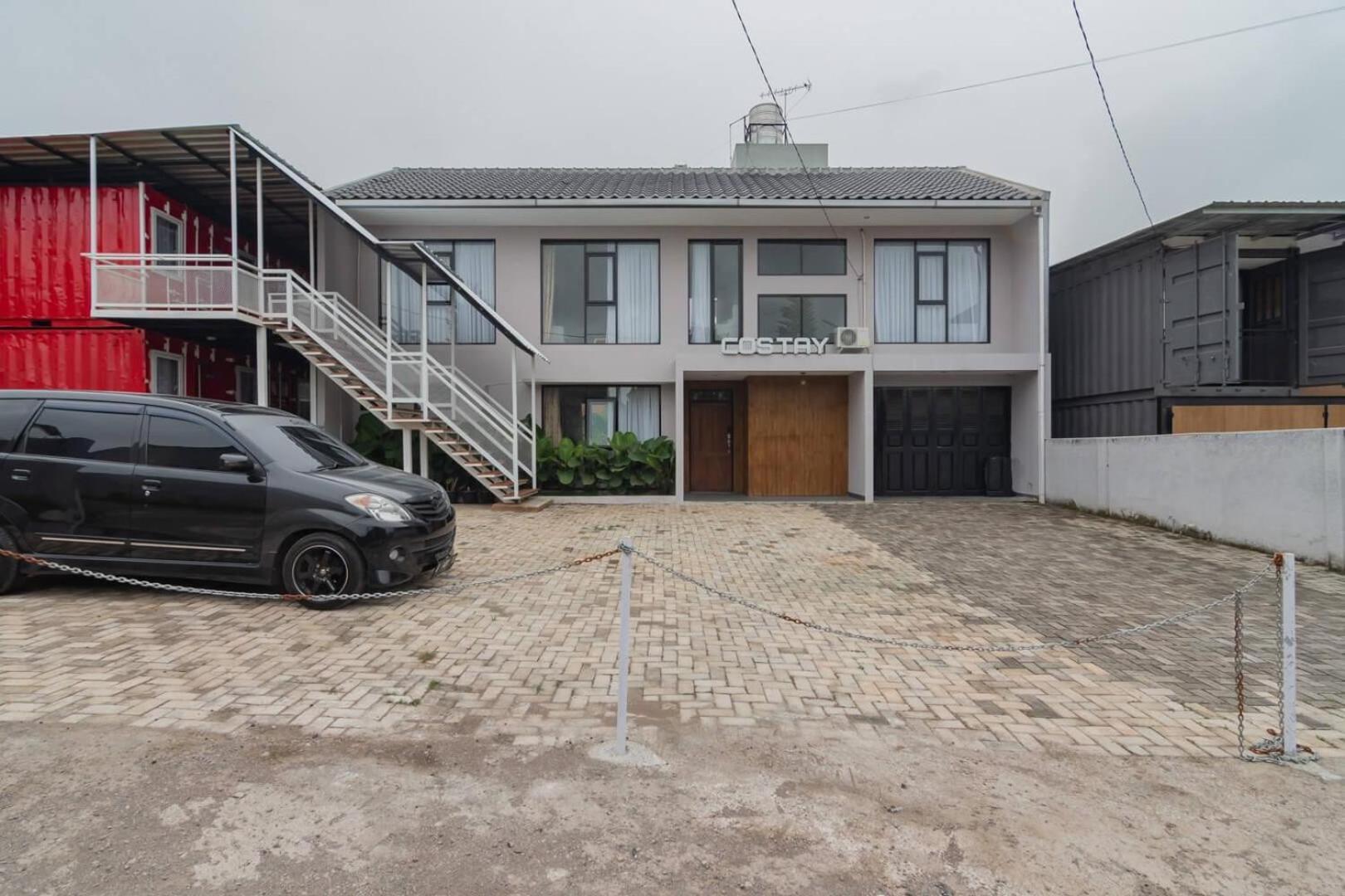 Reddoorz Plus Near Lembang Park & Zoo Dış mekan fotoğraf